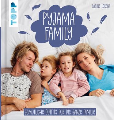 Pyjama Family 